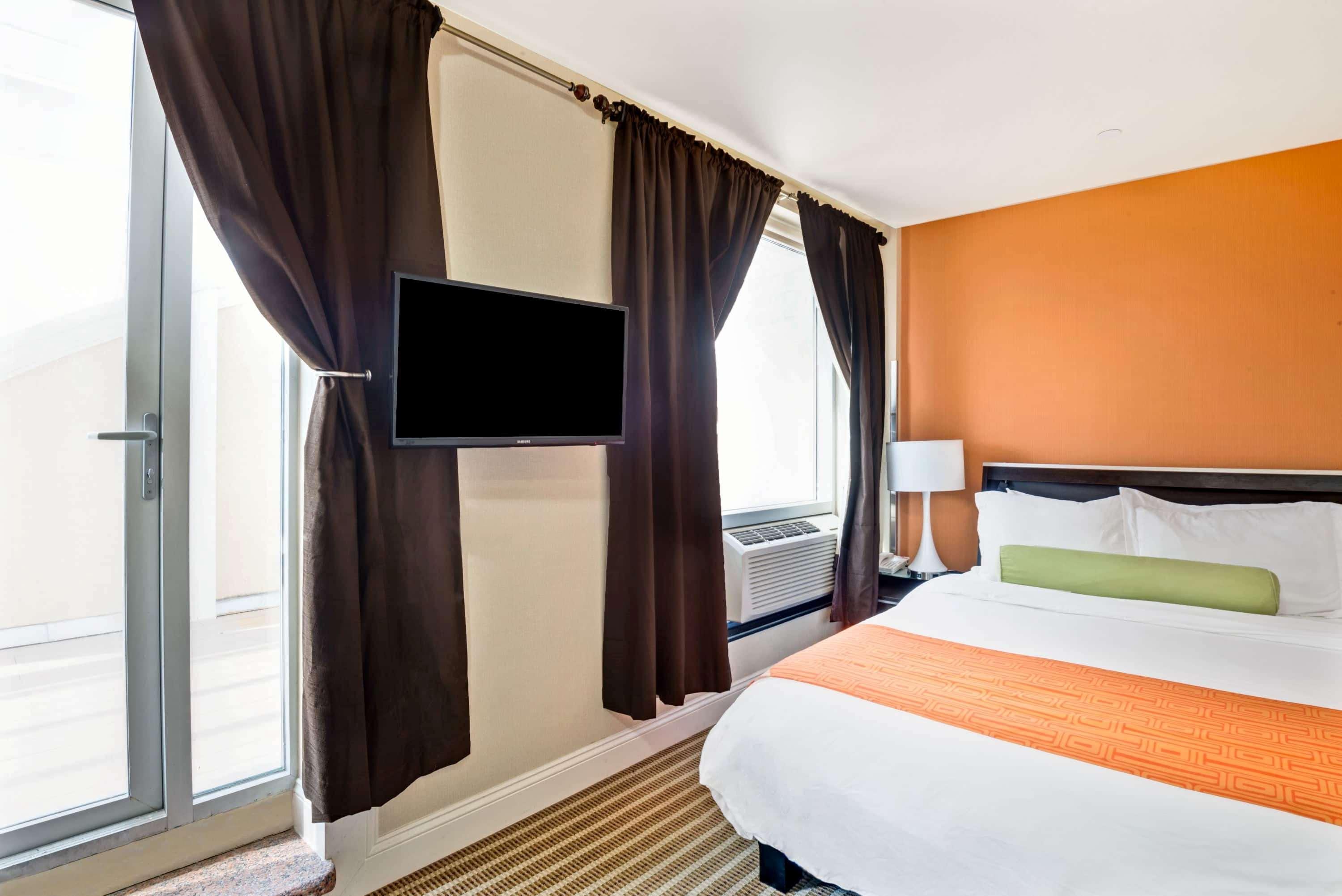 Howard Johnson By Wyndham Long Island City Nueva York Exterior foto