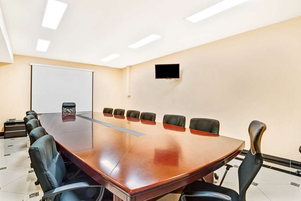 Howard Johnson By Wyndham Long Island City Nueva York Facilidades foto