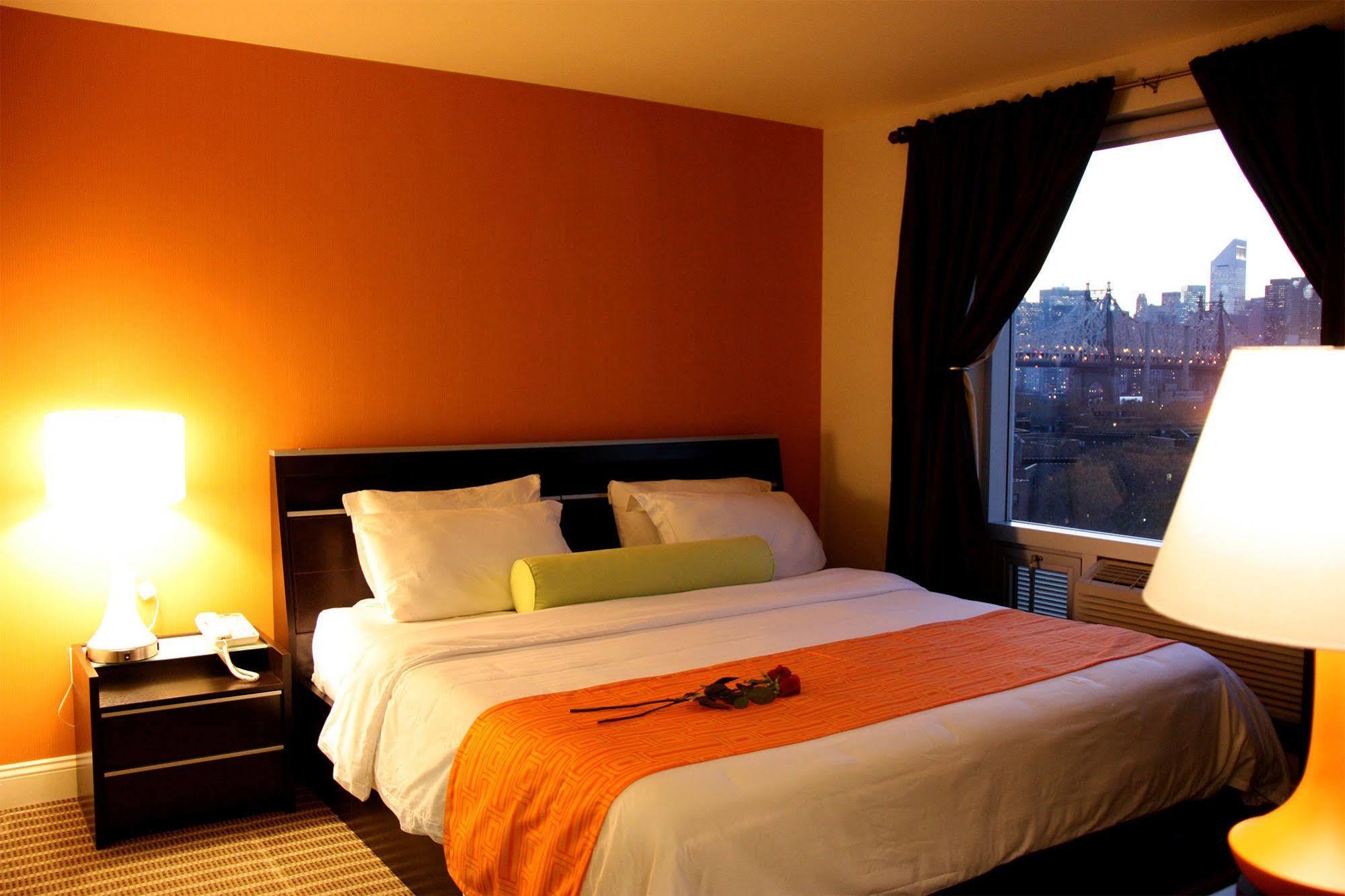 Howard Johnson By Wyndham Long Island City Nueva York Exterior foto